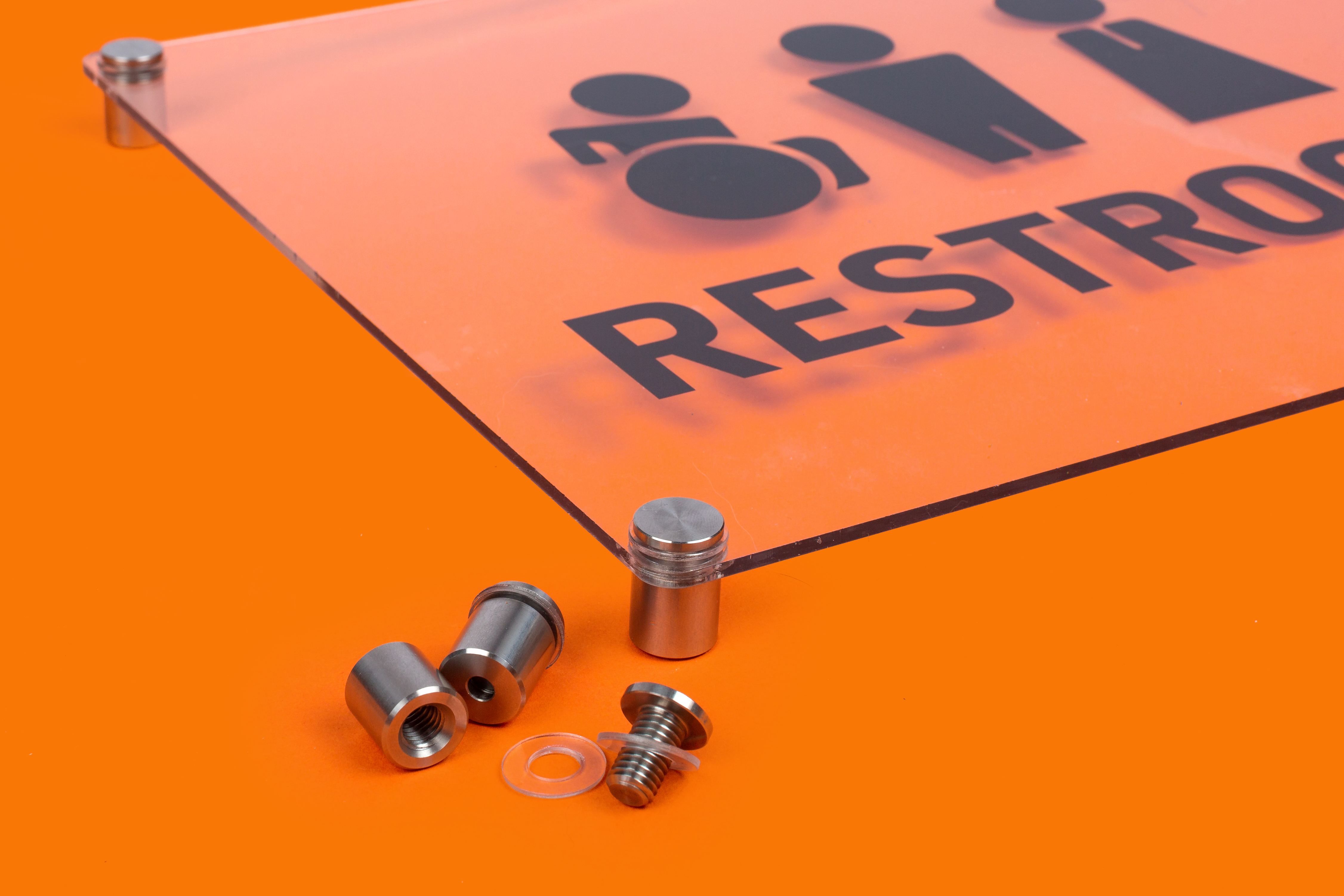placa de acrílico personalizada com parafusos de metal e espaçadores para montagem