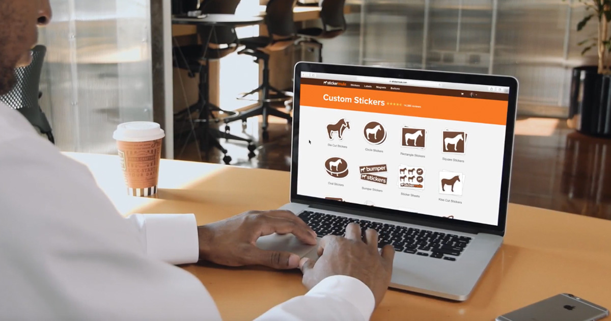 Cómo pedir stickers personalizados