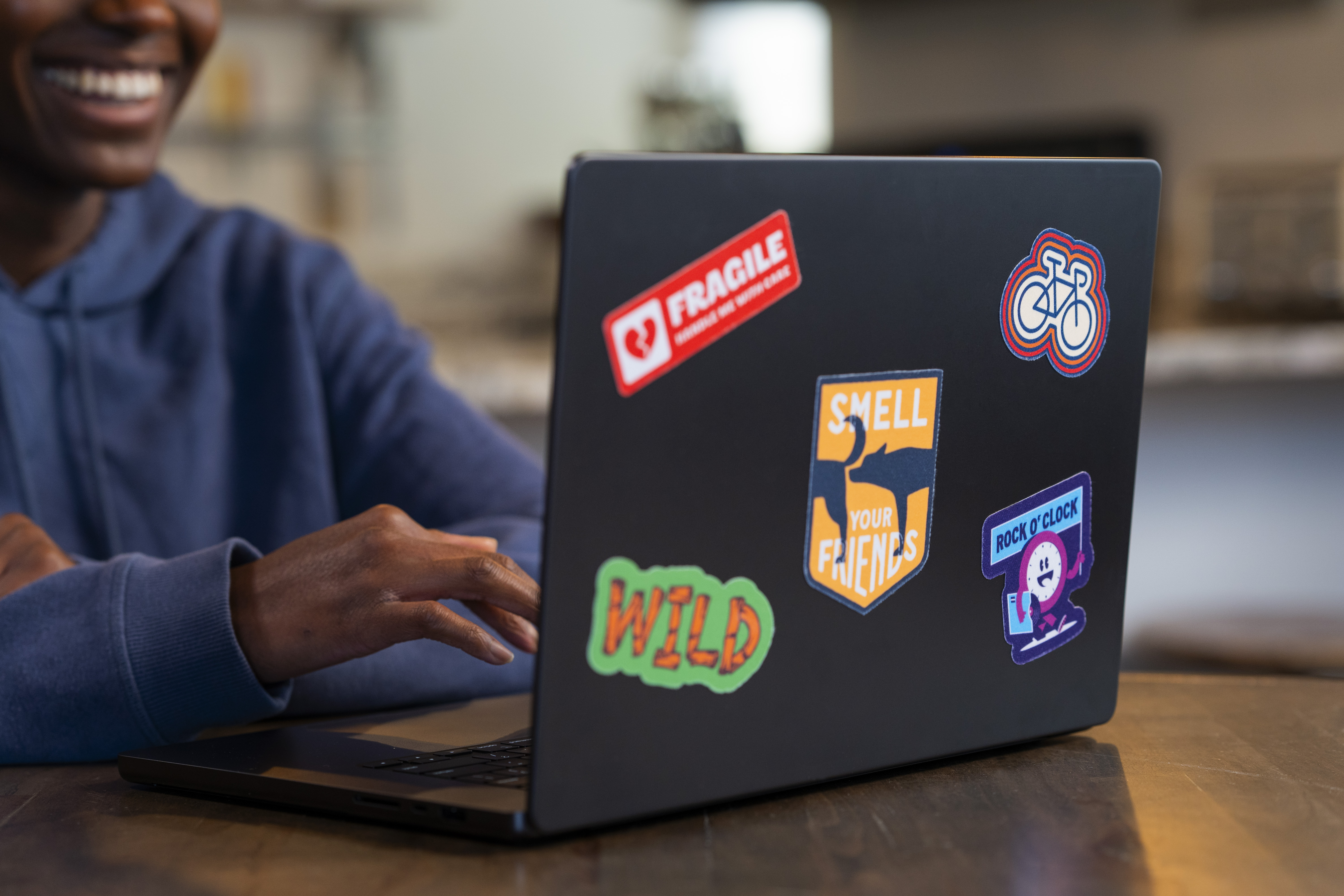 autocolantes de tecido em portátil